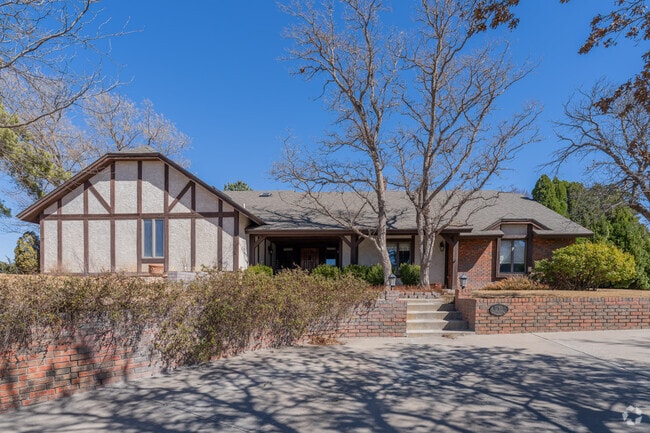 You can also find beautiful, large Tudor-style homes in the Guymon city area.