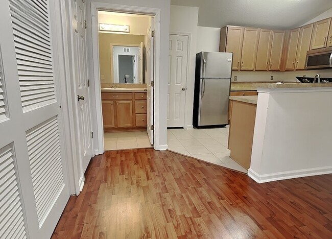 575 Oakleaf Plantation Pkwy unit 715, Orange Park, FL 32065 - photo 6