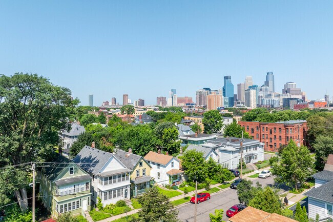 Various types of homes can be found in Ventura Village.