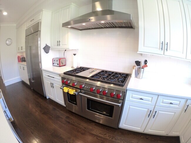 11 Alton Place unit 3, Brookline, MA 02446 - photo 4