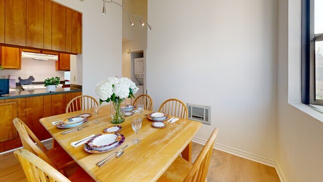 4622 Felton St unit 4, San Diego, CA 92116 - photo 2