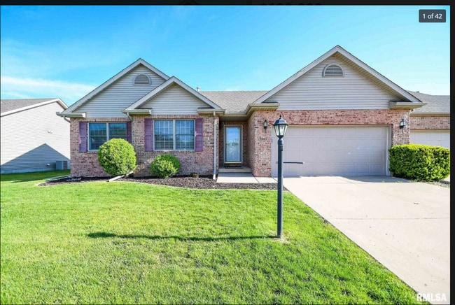 1917 English Oak, Washington, IL 61571 - photo 2