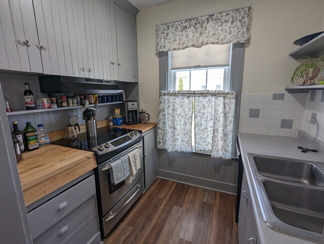 59 Fern St, Bangor, ME 04401 - photo 7