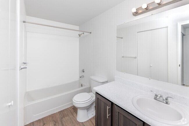 Garden Pointe, Seattle, WA 98146 - photo 3