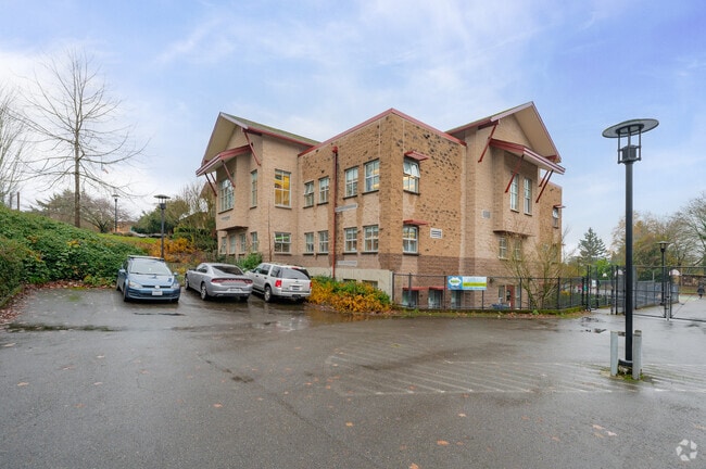 Graham Hill Elementary School.