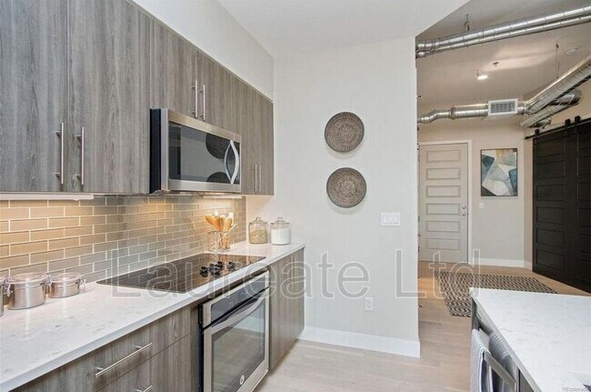 3198 Blake St unit 504, Denver, CO 80205 - photo 4