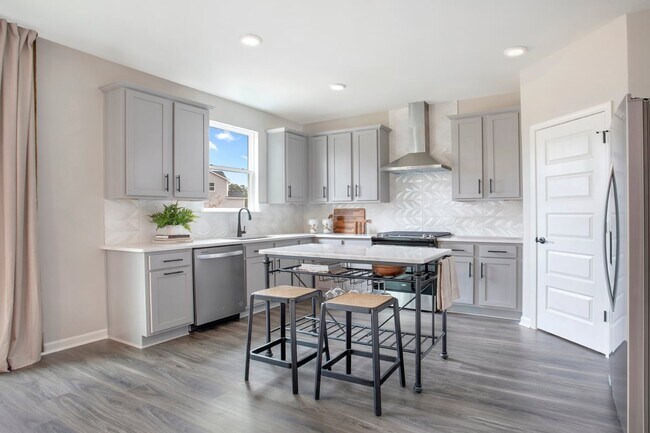 6860 Wilson Creek Dr unit 36514424, Indian Land, SC 29707 - photo 6