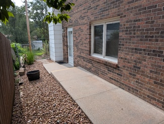 4207 S 52nd St Unit 4207, Lincoln, NE 68506