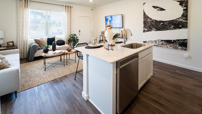 7153 Gateway Crossing St, Wellington, CO 80549 - photo 4