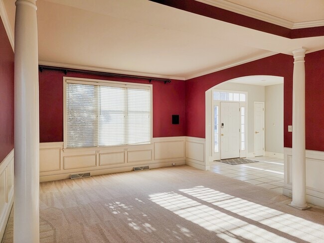 1110 Persimmon Dr, Lancaster, PA 17601 - photo 7