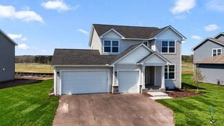 1517 Creekwood Dr, New Richmond, WI 54017