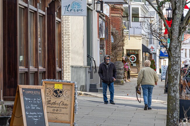 Newton is a short drive from Andover Township and offers many shops and restaurants.