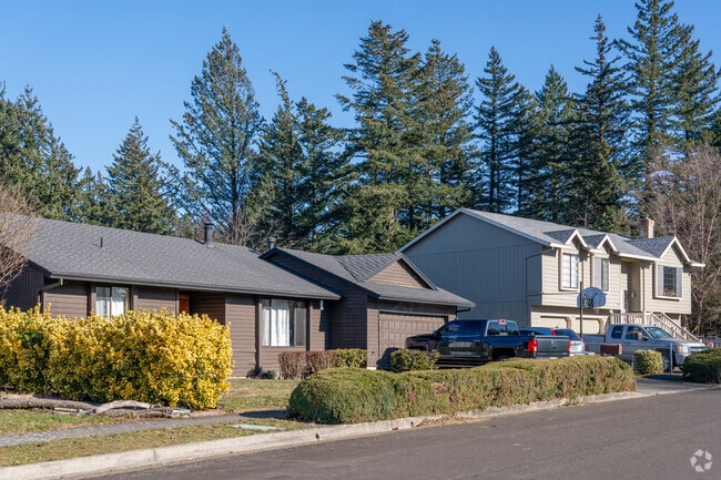 Charming rows of homes line the streets of the Sandee Palisades neighborhood.