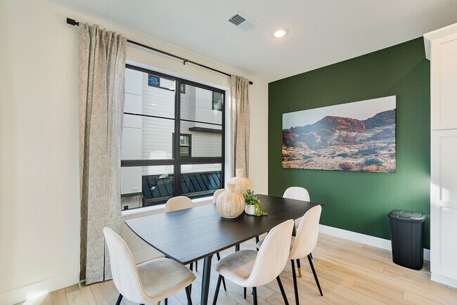 1980 S Holly St unit 36462138, Denver, CO 80222 - photo 7