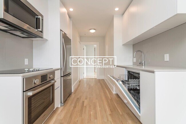 10 Elko St unit 6B, Boston, MA 02135 - photo 3