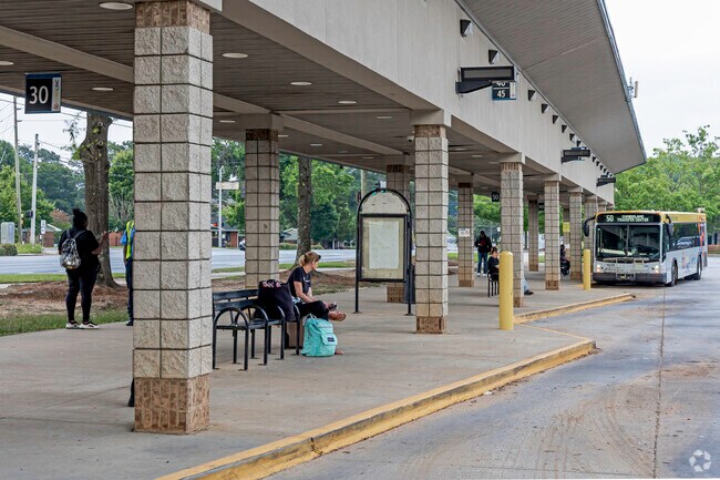 Far Oaks residents can get anywhere in the city by public transportation.