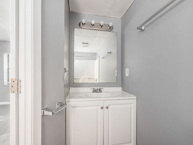 KP EASTLAND, LLC, Columbus, OH 43232 - photo 6