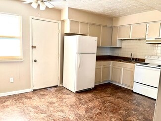 1120 Johnson Ave, Georgetown, KY 40324