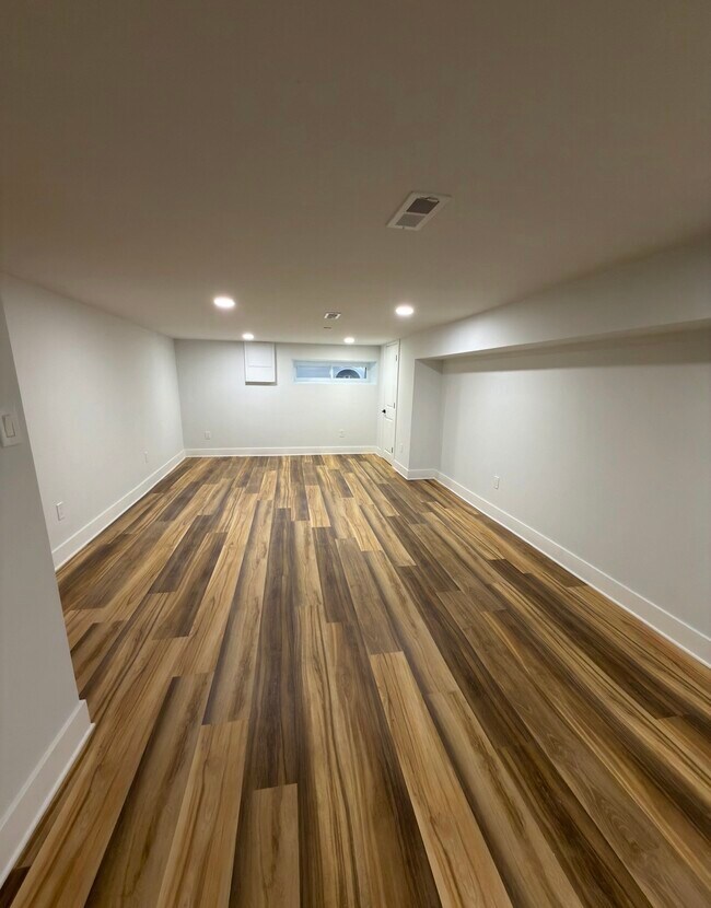 2431 N 29th St, Philadelphia, PA 19132 - photo 2