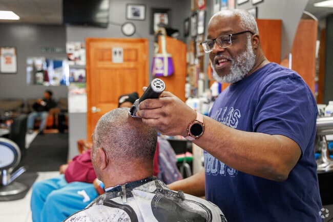 Bob, the barber at House of Hair Barber Lounge, is one of the most skilled barbers in Southwest.