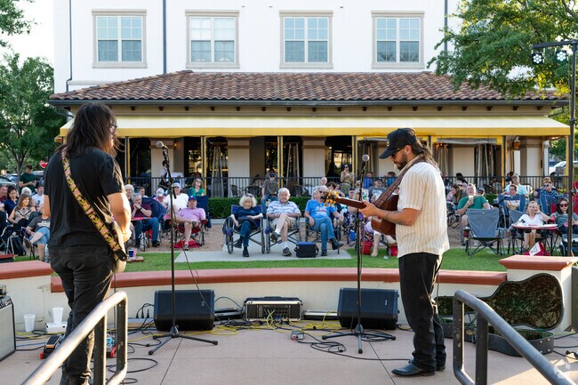 Wichita Chase residents can enjoy summer time tunes with the Lakeside Music Series.