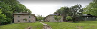 850 Highland Dr Unit 4, Lawrence, KS 66044