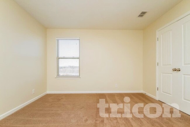 1712 Colyn Ave, Murfreesboro, TN 37128 - photo 4