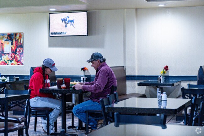 Cozy meals and casual talks at Eagle Mountain Lake's diners are Fort Worth's comfort spots.