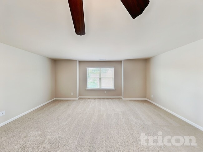 207 Stillwood Dr, Newnan, GA 30265 - photo 5