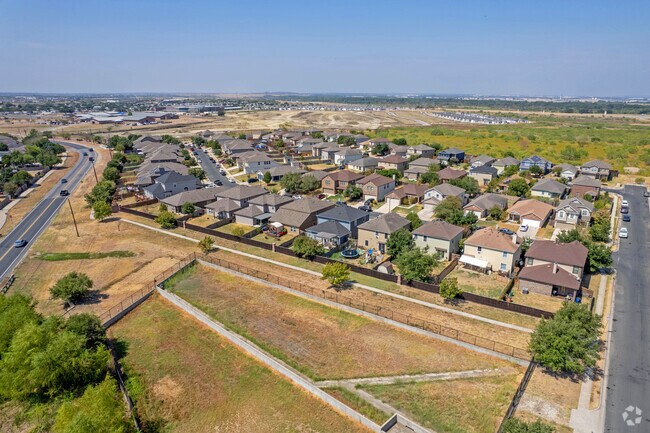 Lexington Park in Del Valle is a small subdivision of about 5 blocks.