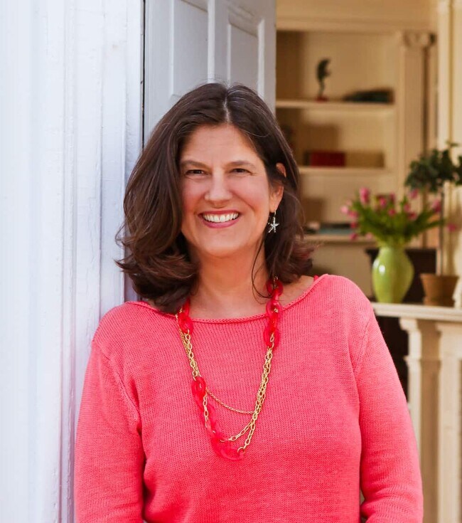 Lisa May