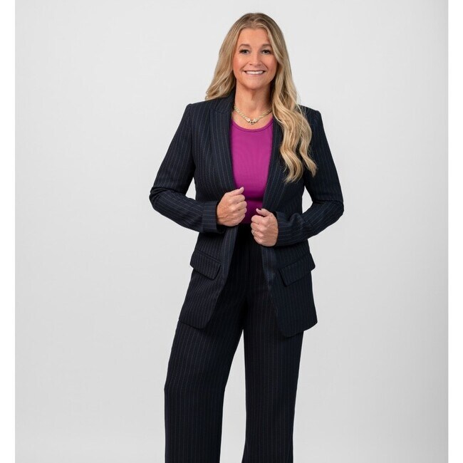 Julie Sabine Real Estate Agent in Palm Coast, FL