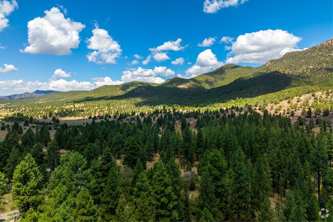 St. George is surrounded by the beautiful Pine Valley mountains.