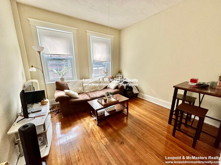 83 Gordon St unit 12, Brighton, MA 02135 - photo 1