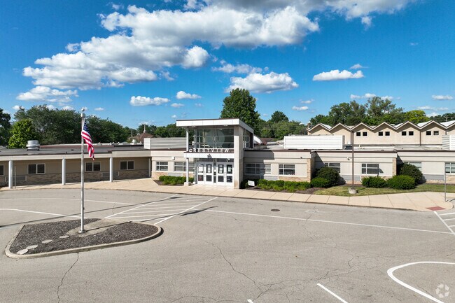 Crestview Elementary Entrance