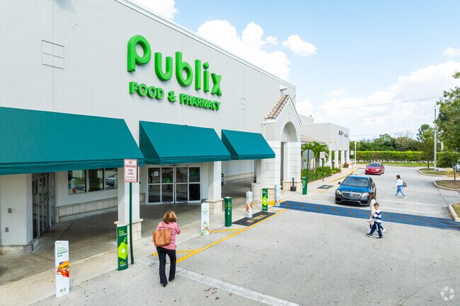 Convenient Publix supermarket is located at the Shops at Sunset Lakes.