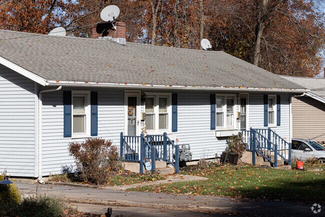 Duplex homes in West End Bristol come in many shapes and sizes.