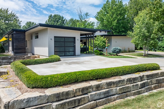 There are several new contemporary homes in the Western Hills neighborhood.