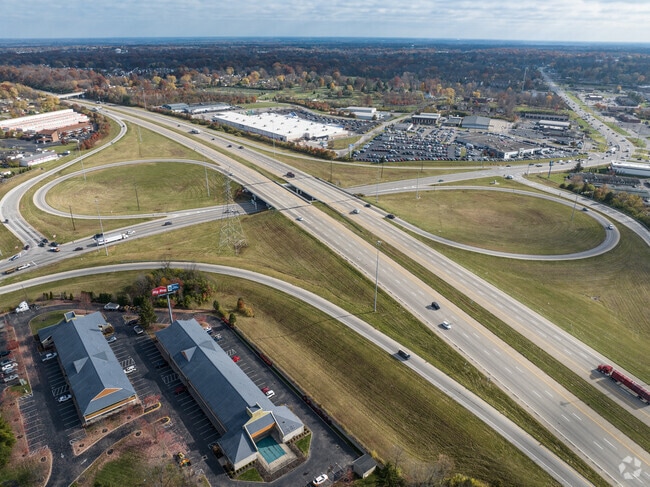 Withamsville is conveniently located close to I-275.