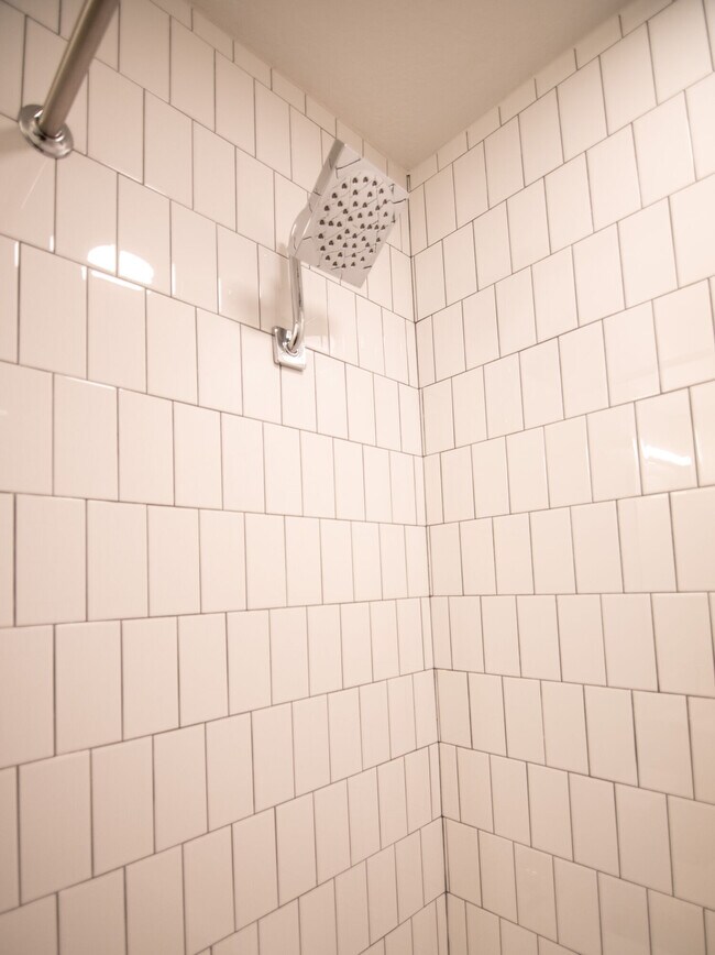 Quattro, Salt Lake City, UT 84111 - photo 5