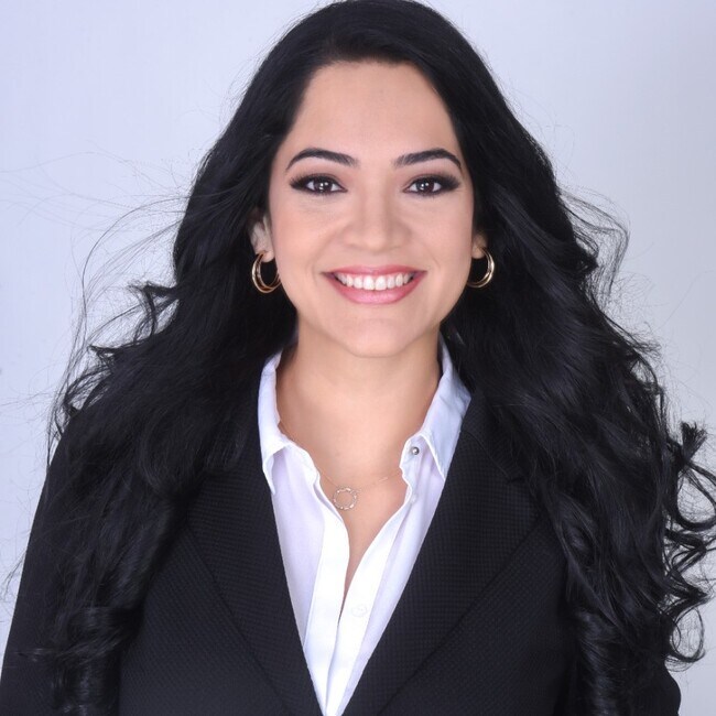 Agent Photo