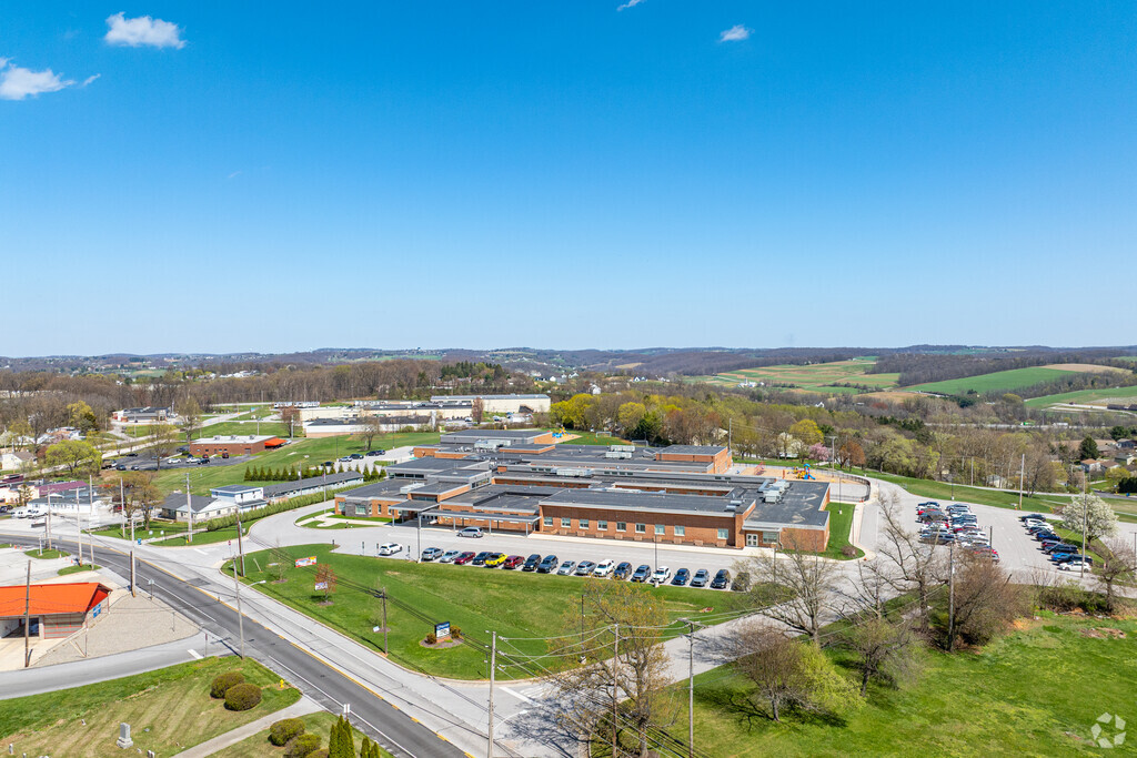 Loganville-Springfield Elementary School has received an overall rating of A- from Niche.