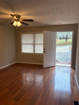 133 Fairview Dr NW Unit 133 Fairview, Lenoir, NC 28645