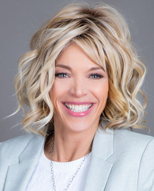 DeeAnn Bos