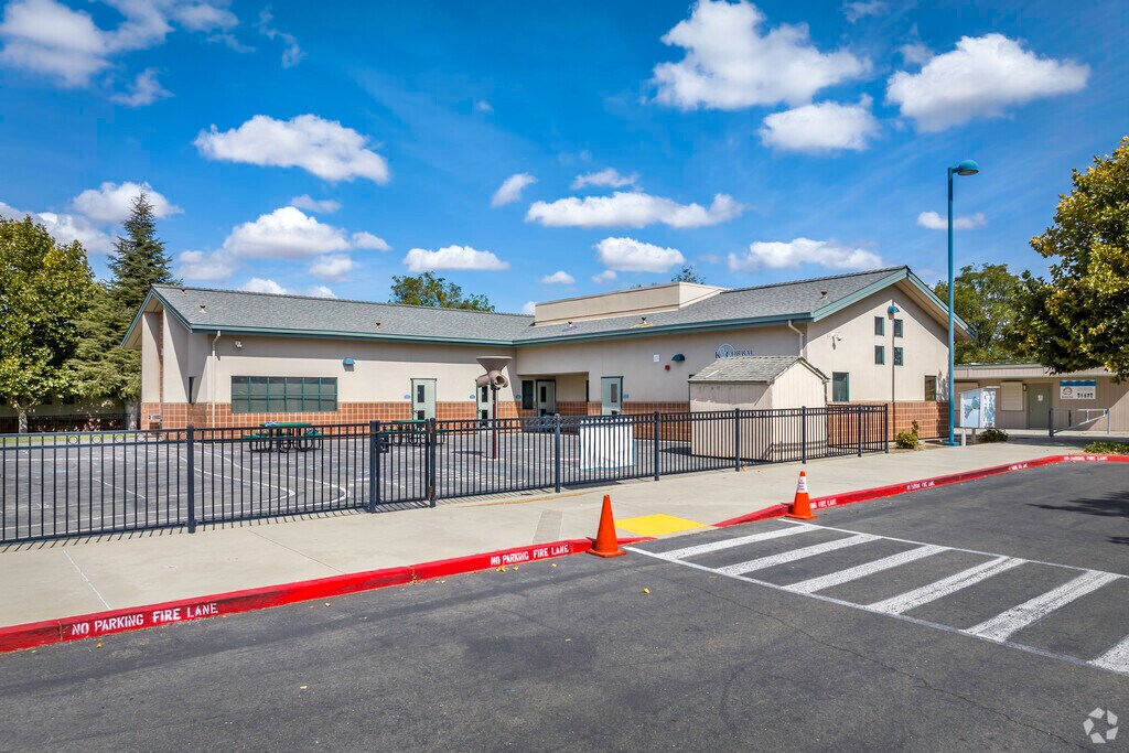 Barrett Ranch offers world-class elementary school programs in grades TK-5.