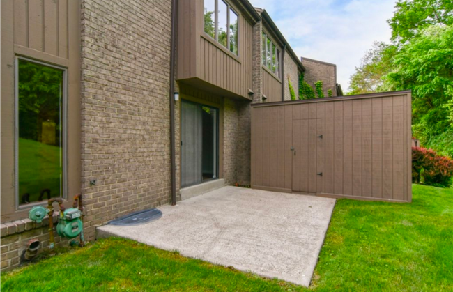 456 Willow Ct, Pittsburgh, PA 15237 - photo 4