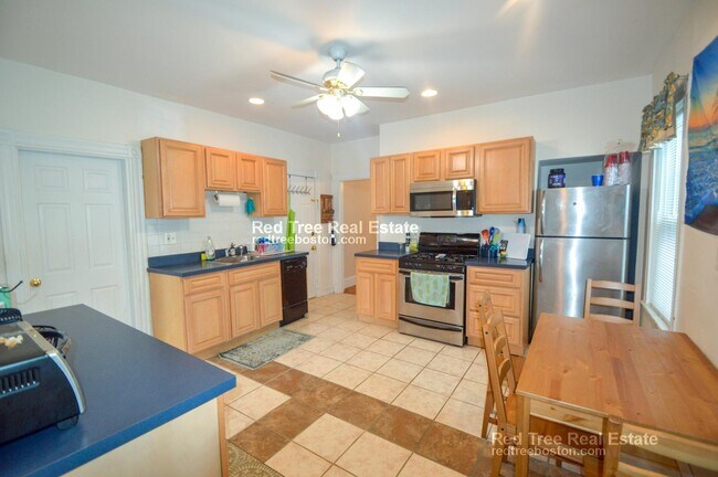 201 Hillside St, Roxbury Crossing, MA 02120 - photo 2