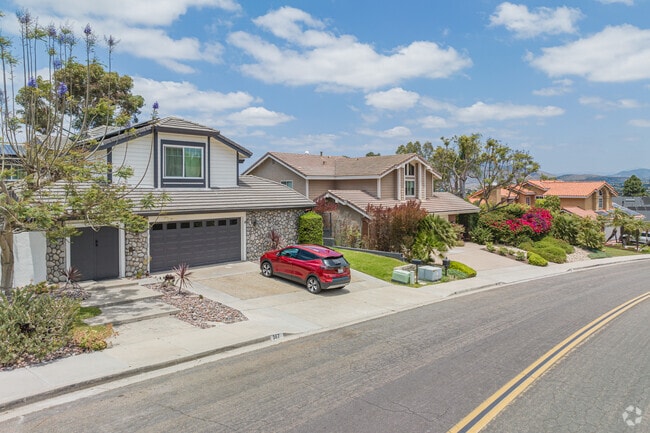 Home types in Bonita include craftsman, Spanish revival and colonials.