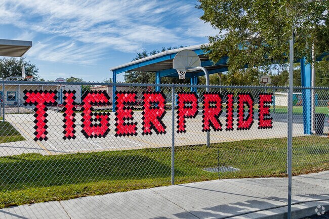 Tarpon Springs Fundamental Elementary is home of the Tigers.