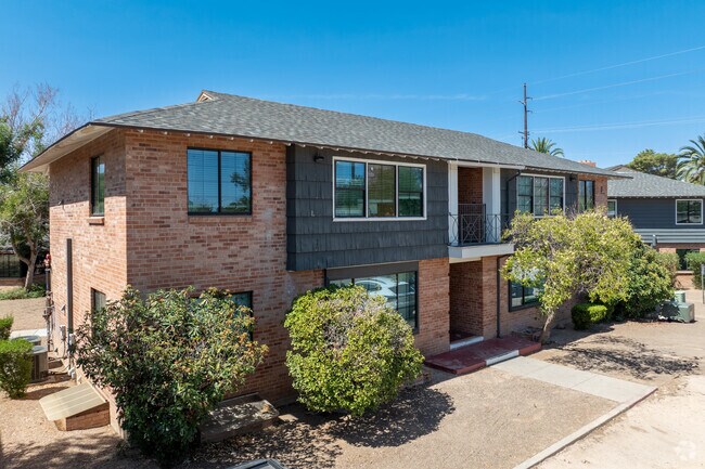 San Clemente has a few historic condos and apartment buildings scattered on it's boundaries.